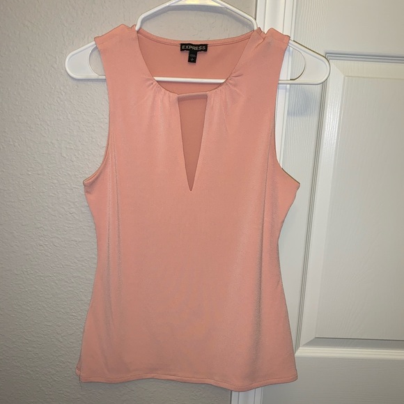 Express Tops - NWOT Express blouse
